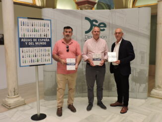 Presentación del libro 'Aguas de España y del mundo' en la Casa de la Provincia de la Diputación